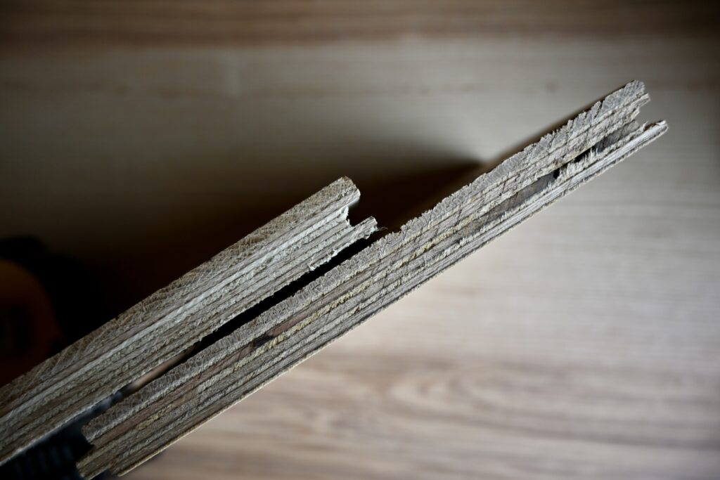 solid wood flooring vs engineered
